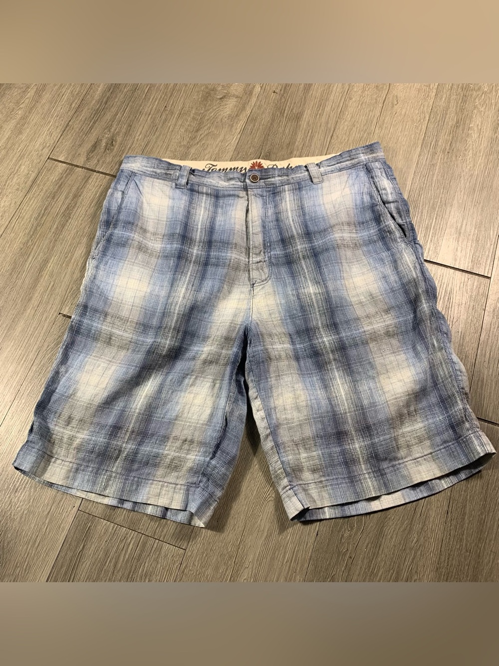 Tommy Bahama Blue Plaid Flat Front Silk & Linen Blend Shorts size 36